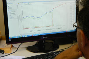 Imagem de Modelagem biofísica e simulação da dinâmica de gases de efeito estufa na produção pecuária