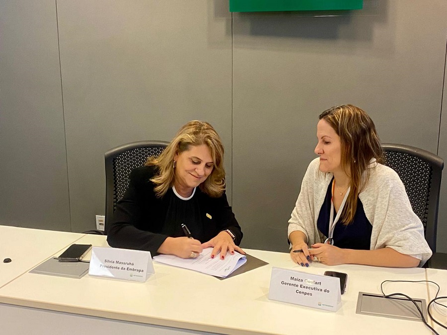 Petrobras and Embrapa sign cooperation agreement for research into low-carbon products and renewable energy